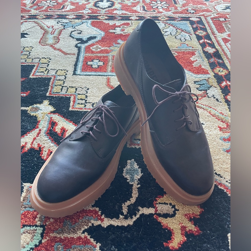 Men’s Walden Camper, dress casual shoe. Size 43